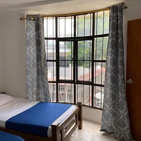 Apartamento Con Aire Acondicionado Y Parqueadero Por Dias En Santa Marta Exterior photo