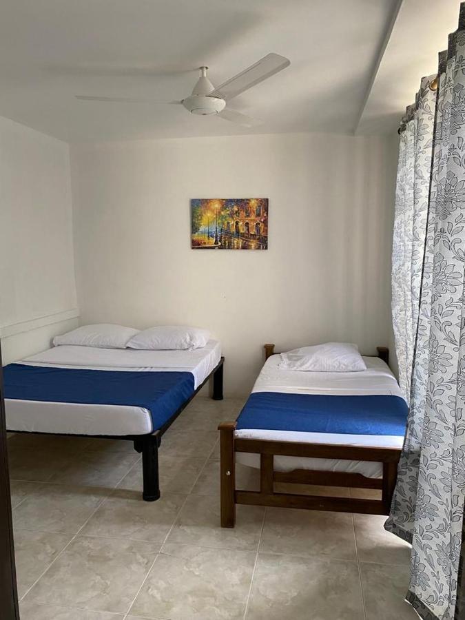 Apartment Con Aire Acondicionado Y Parqueadero Por Dias En Santa Marta (Magdalena)