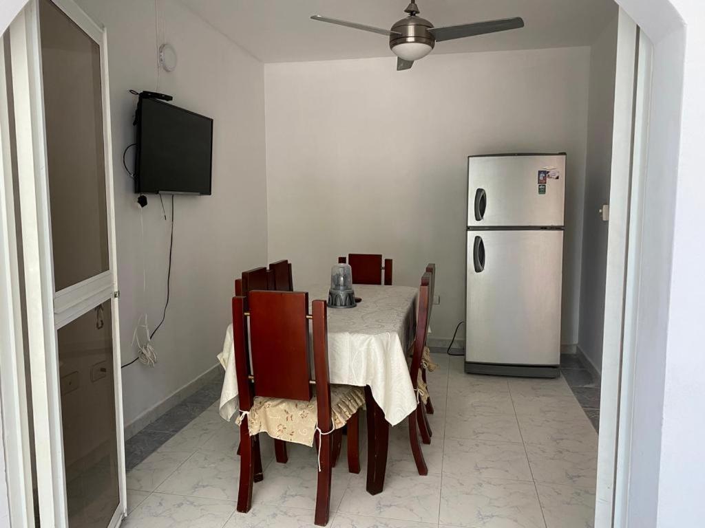 Apartment Con Aire Acondicionado Y Parqueadero Por Dias En