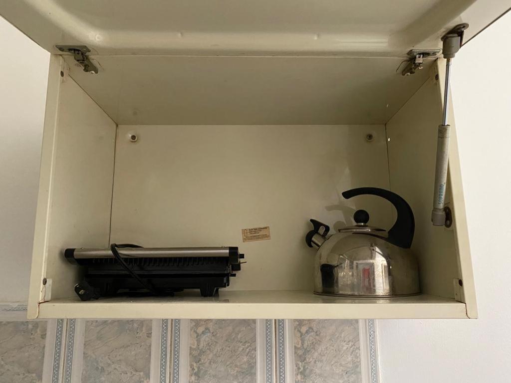 Con Aire Acondicionado Y Parqueadero Por Dias En Apartment