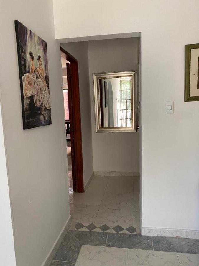 Con Aire Acondicionado Y Parqueadero Por Dias En Apartment *